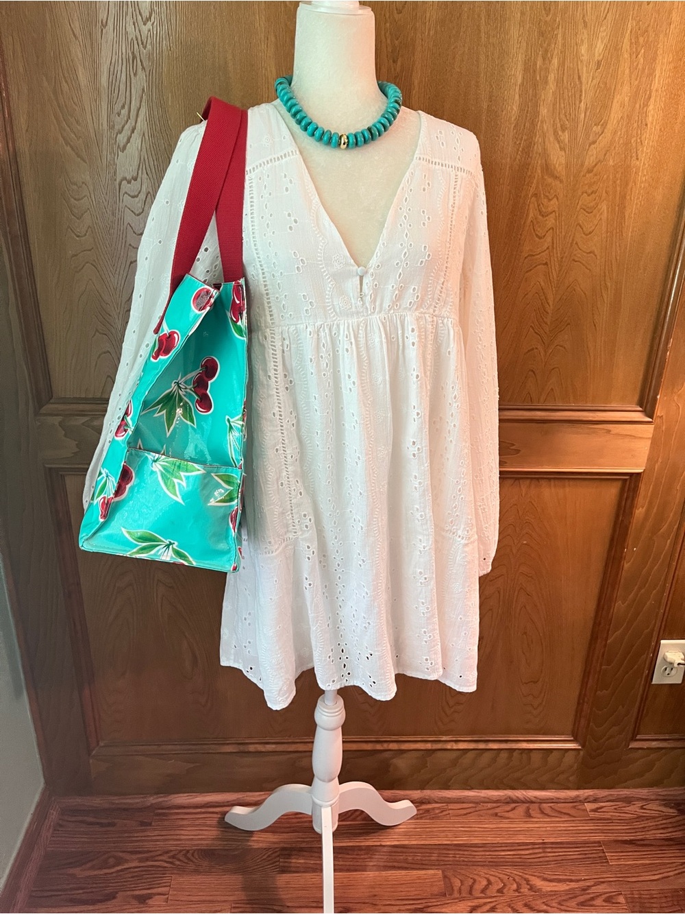 Sz XL Zara White Eyelet Vneck Long Sleeve Mini Dress - Picture 2 of 16